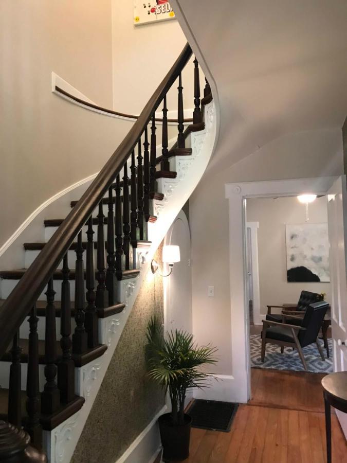 The Rogan House Bed & Breakfast Gambier ภายนอก รูปภาพ